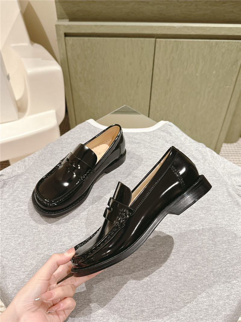 L0ew* campo loafer in black brushed calfskin