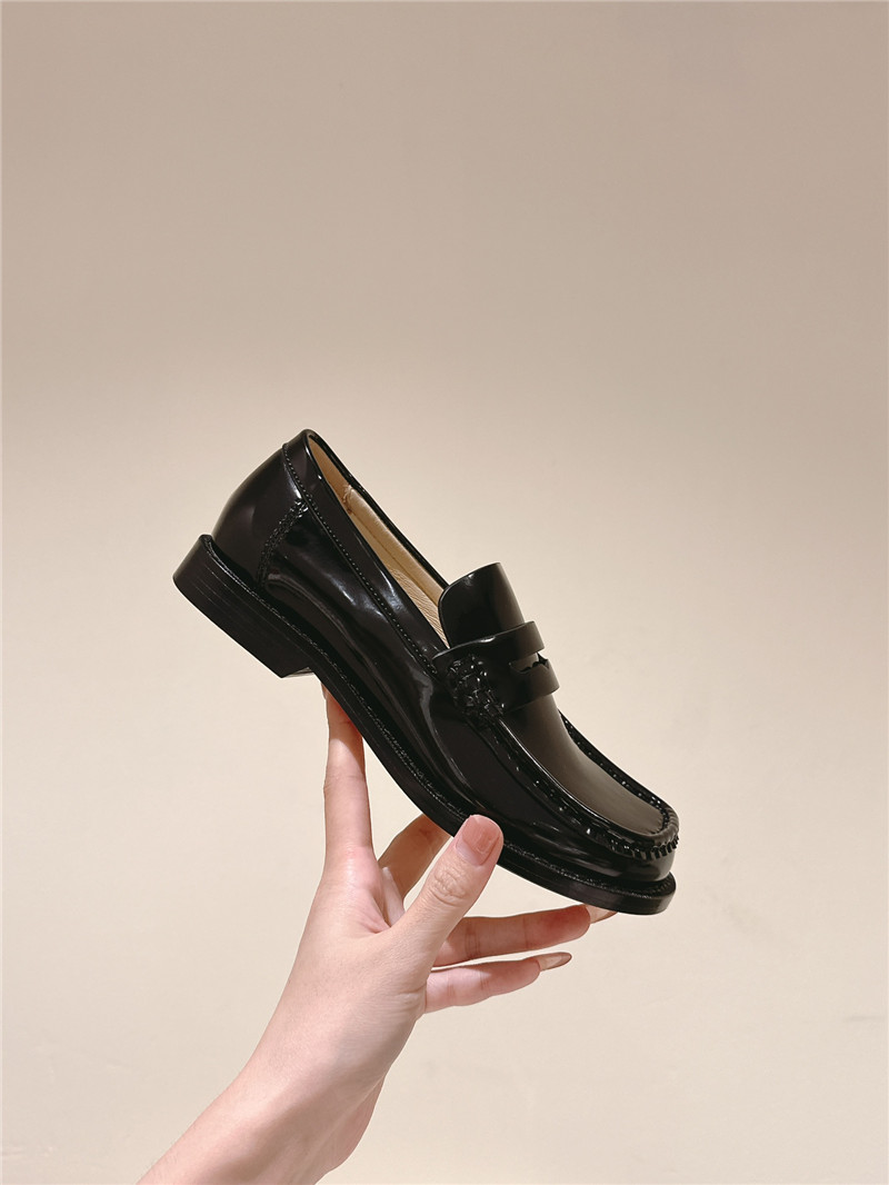 L0ew* campo loafer in black brushed calfskin