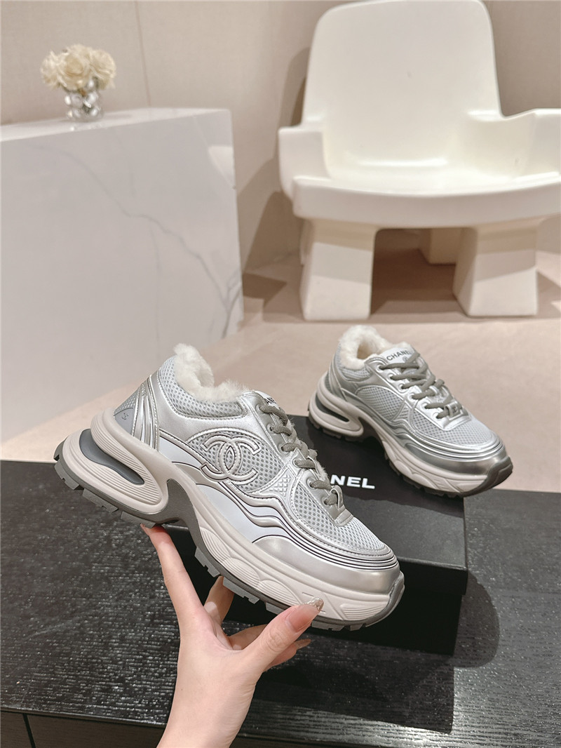 Ch**el logo winter platform sneakers