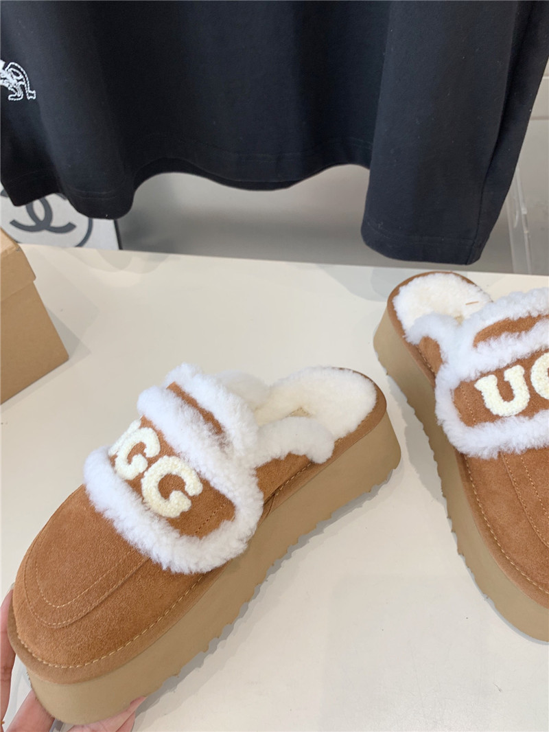 UGG Rome Shearling Slippers Brown
