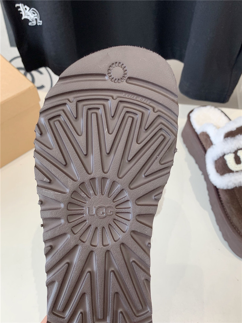 UGG Rome Shearling Slippers Dark Taupe