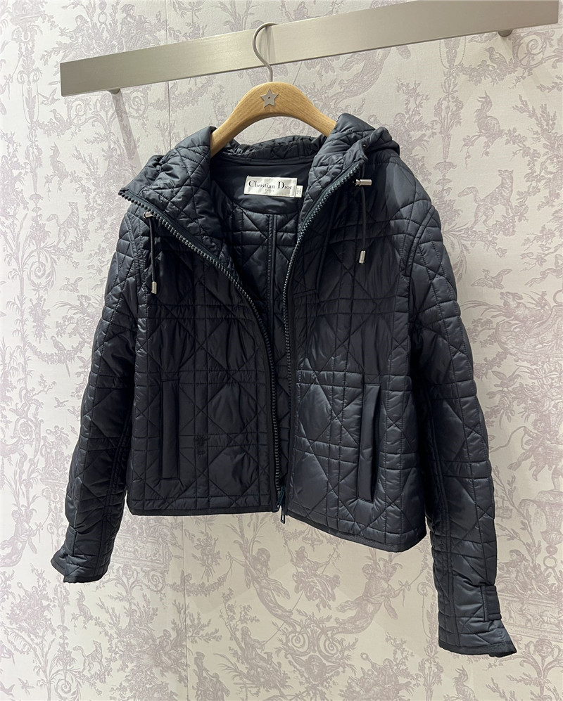 D10r hooded zip-up cotton jacket