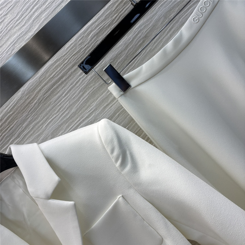 Gvc*1 suit + umbrella skirt set