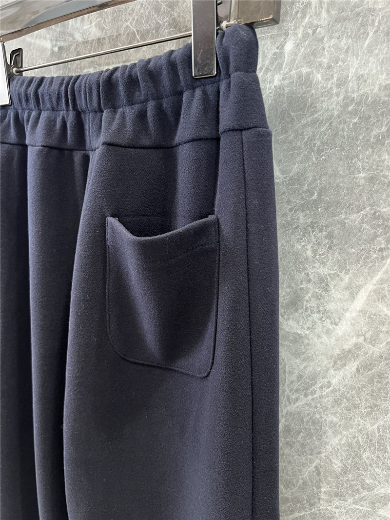 M1um1u casual pants