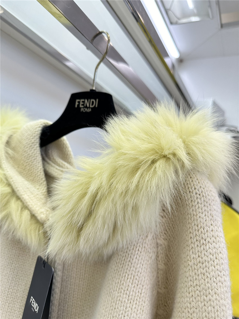 F**di fur-trim hooded zip sweater ivory