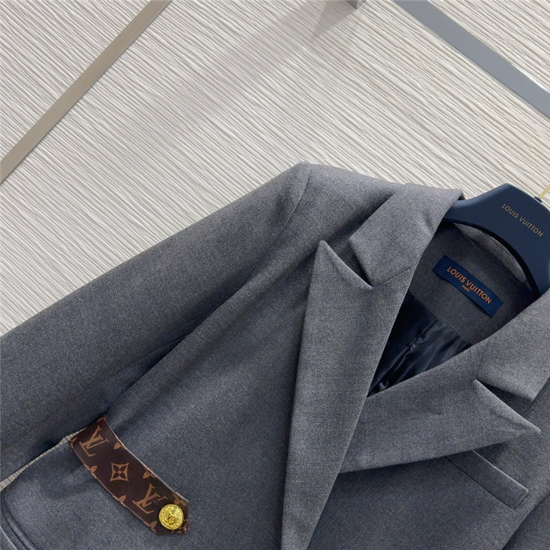 l0vis Vvtt0n lv new suit jacket