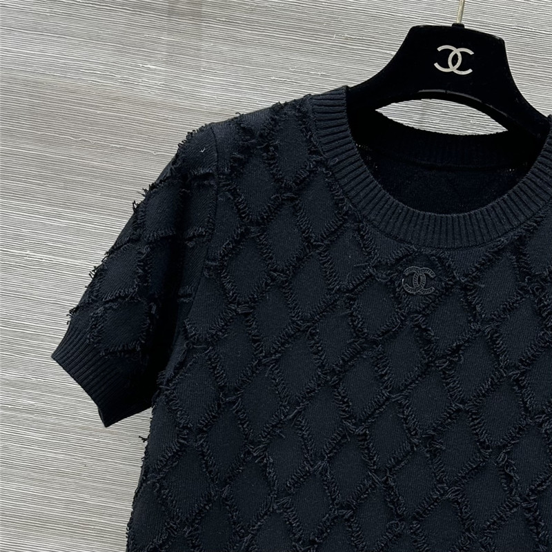 ch**el D1am0nd blend wool top black