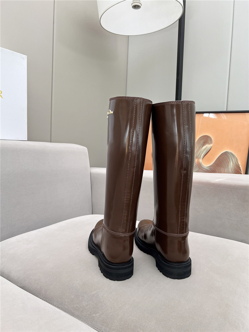 D10r d-scots brown boots