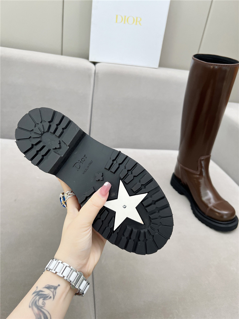 D10r d-scots brown boots