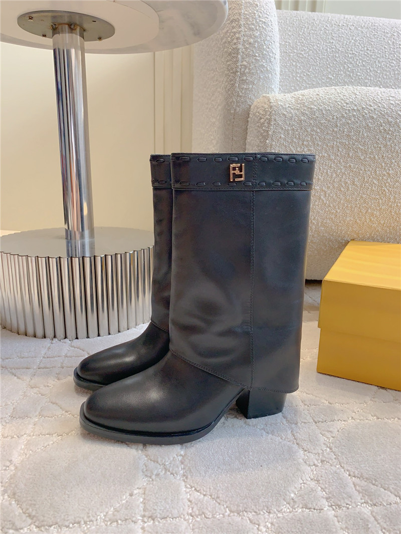 F**di show black leather ankle boots