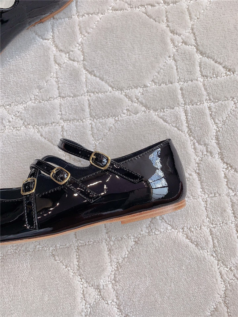 Ce1i*e babies ballerinas black patent calfskin