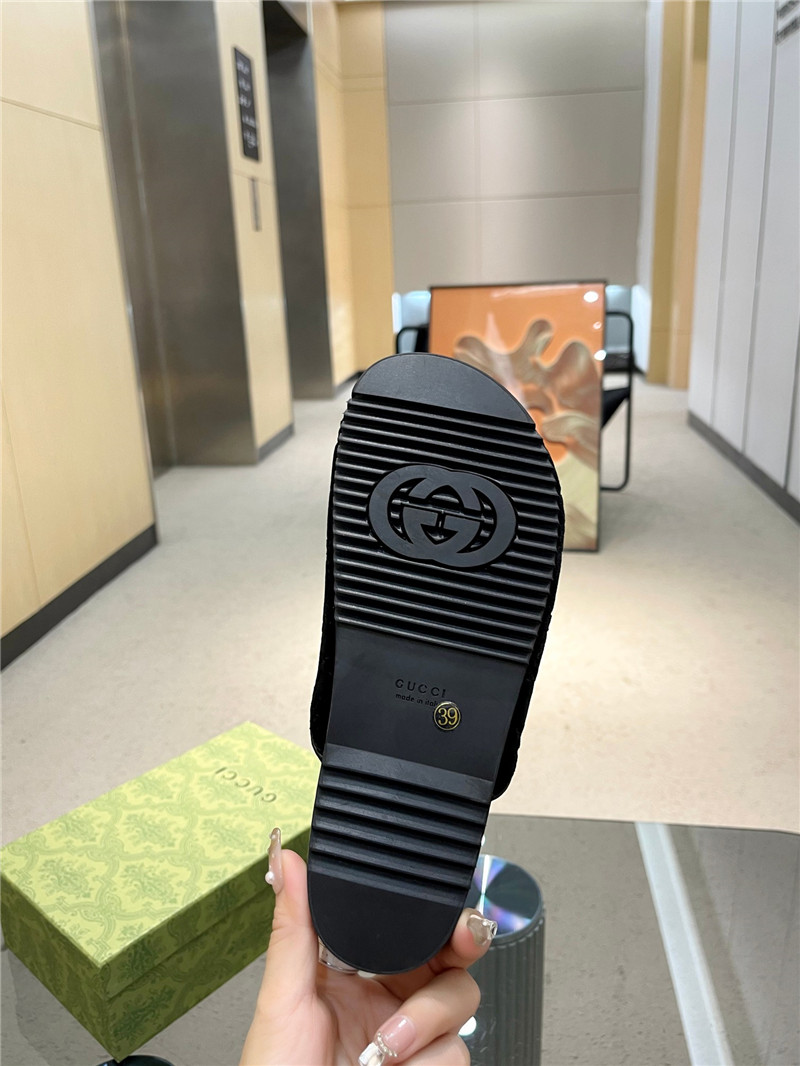 Gvc*1 horsebit mule black gg suede