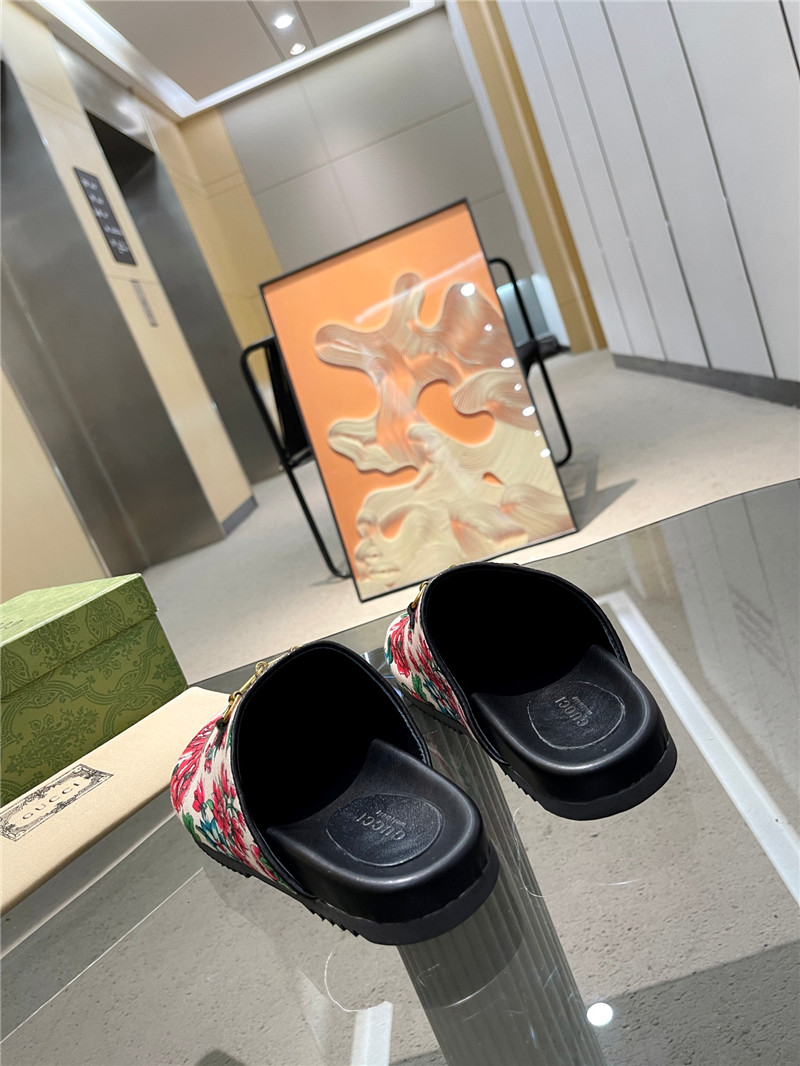 Gvc*1 horsebit mule floral printed canvas