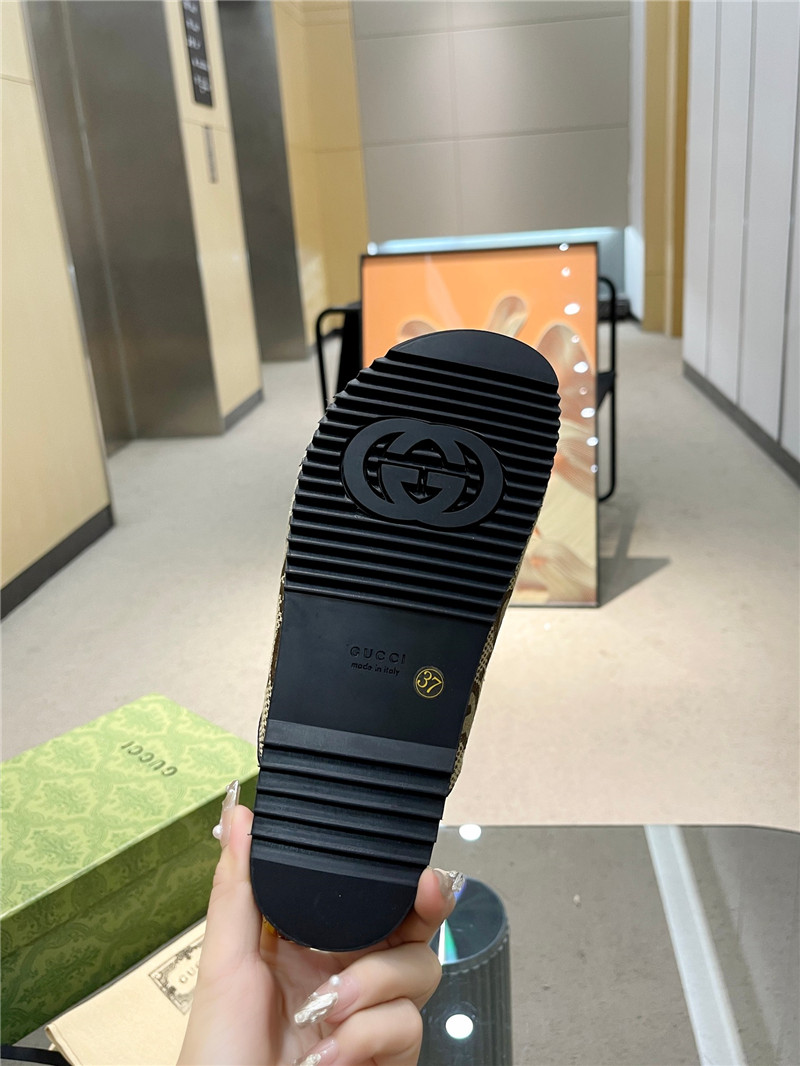 Gvc*1 horsebit mule beige gg print