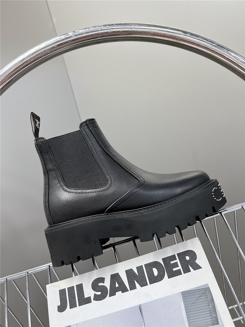 Ce1i*e chelsea black leather boots