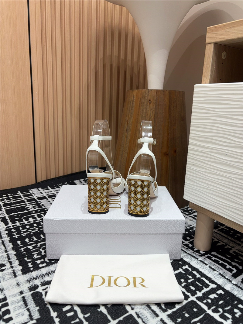 D10r icon white calfskin heeled sandals