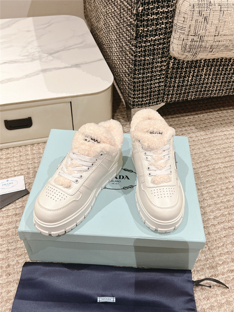 Pra*a fur triangle logo sneakers