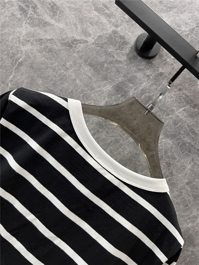 Y51 long-sleeved t-shirt