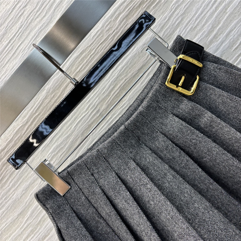 M1um1u pleated skirt