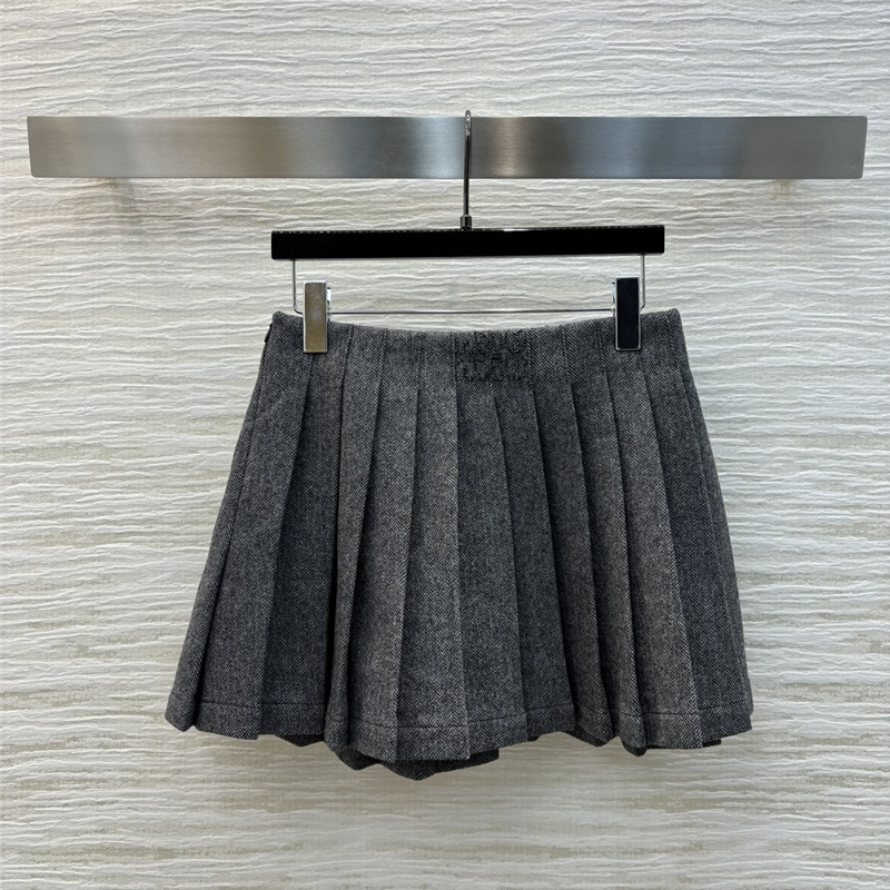 M1um1u pleated skirt