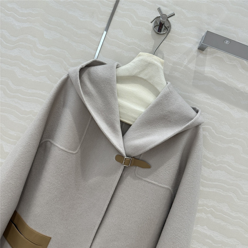 H**me5 hooded cashmere coat