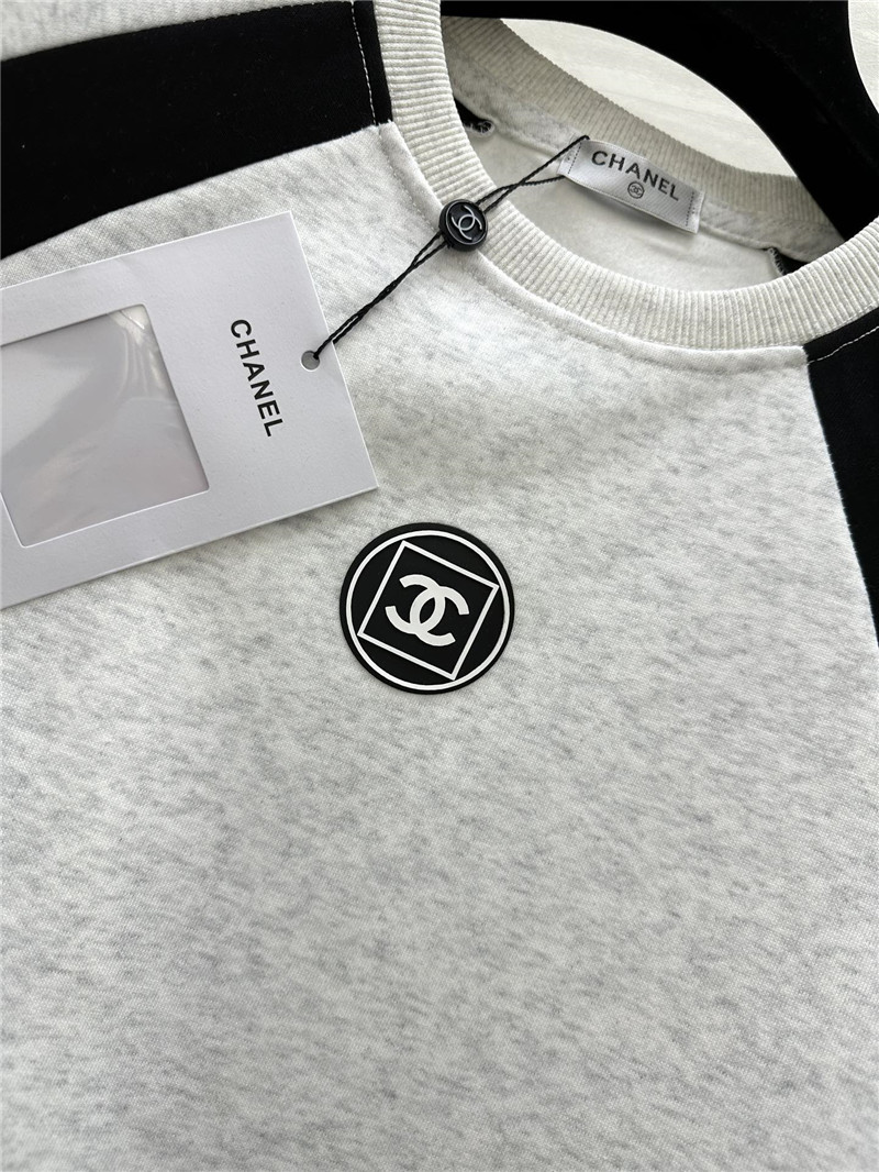 Ch**el patchwork loose fleece sweatshirt grey