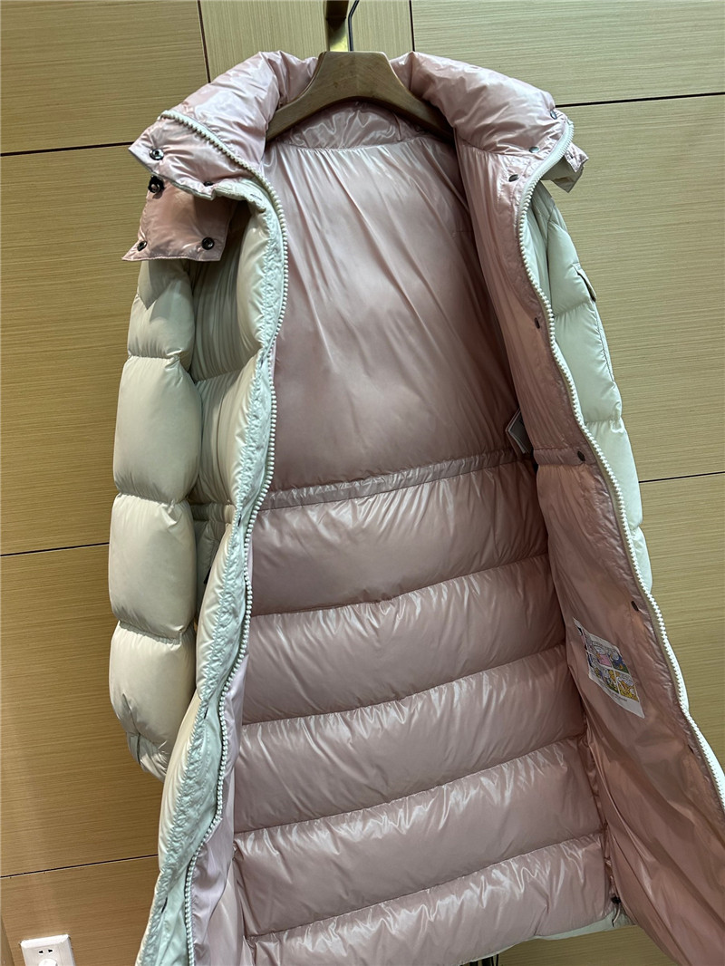 Moncler popular down jacket