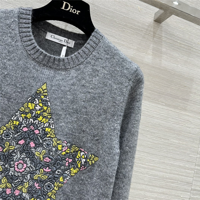 D10r embroidered wool sweater grey