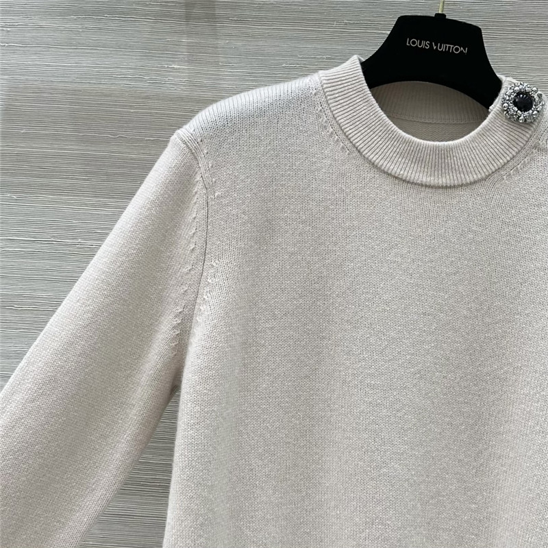 LV Pin Cashmere Sweater Off-White