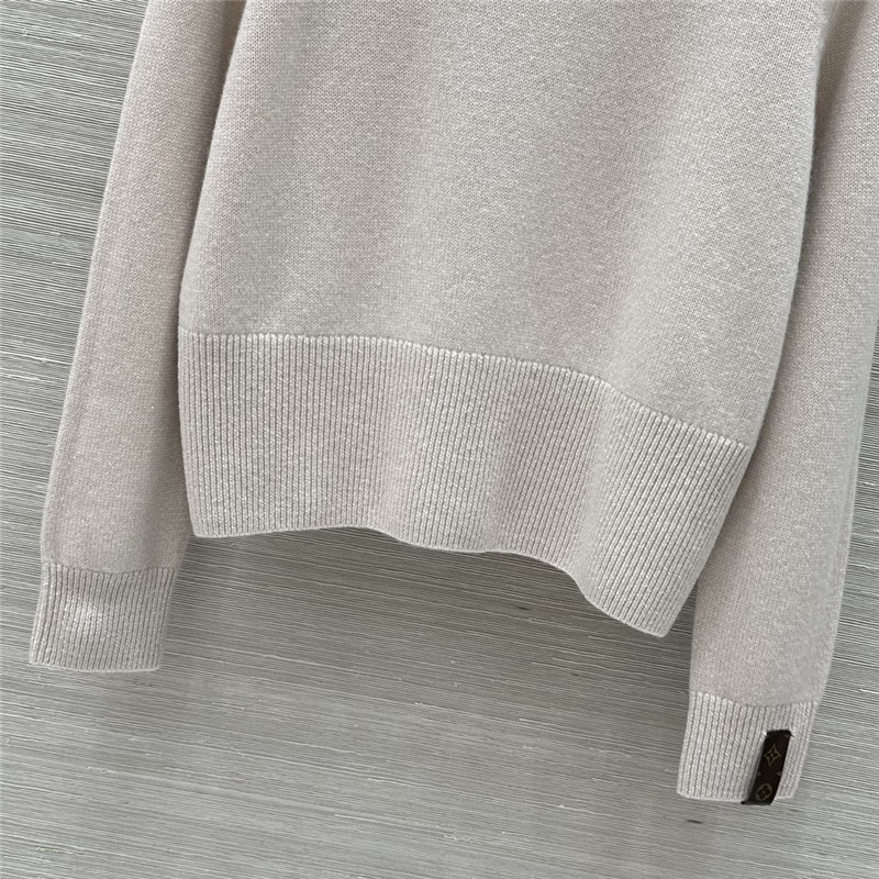 LV Pin Cashmere Sweater Off-White