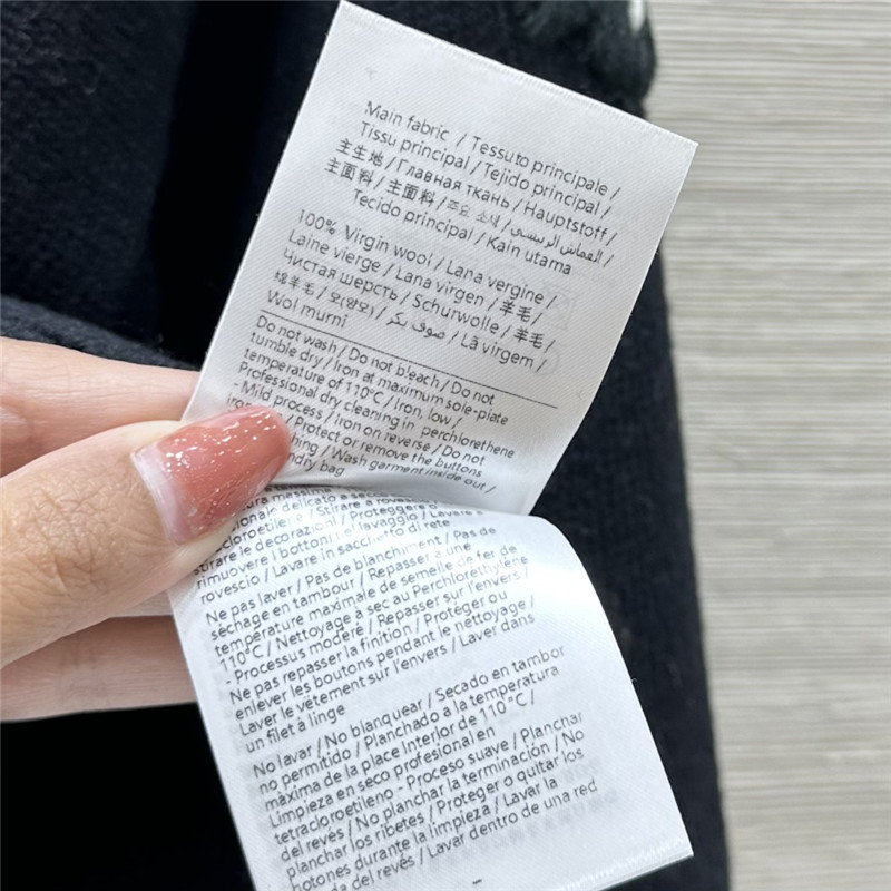 Va1e*ntin0 cropped floral cardigan navy