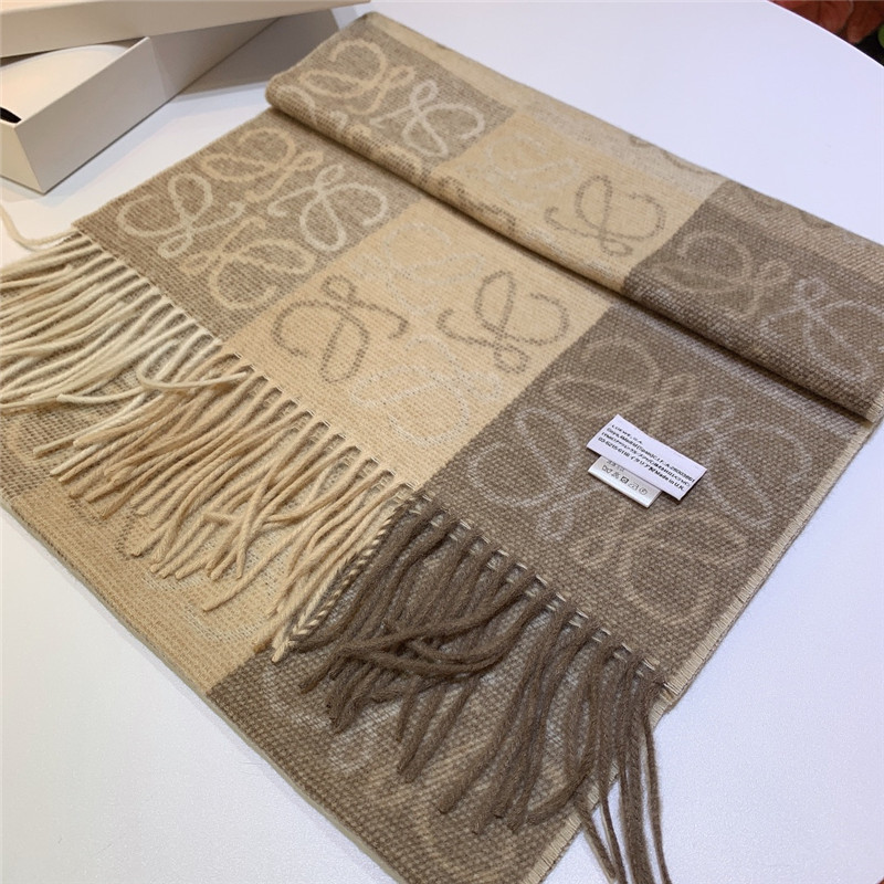 L0ew* two tone checkerboard scarf