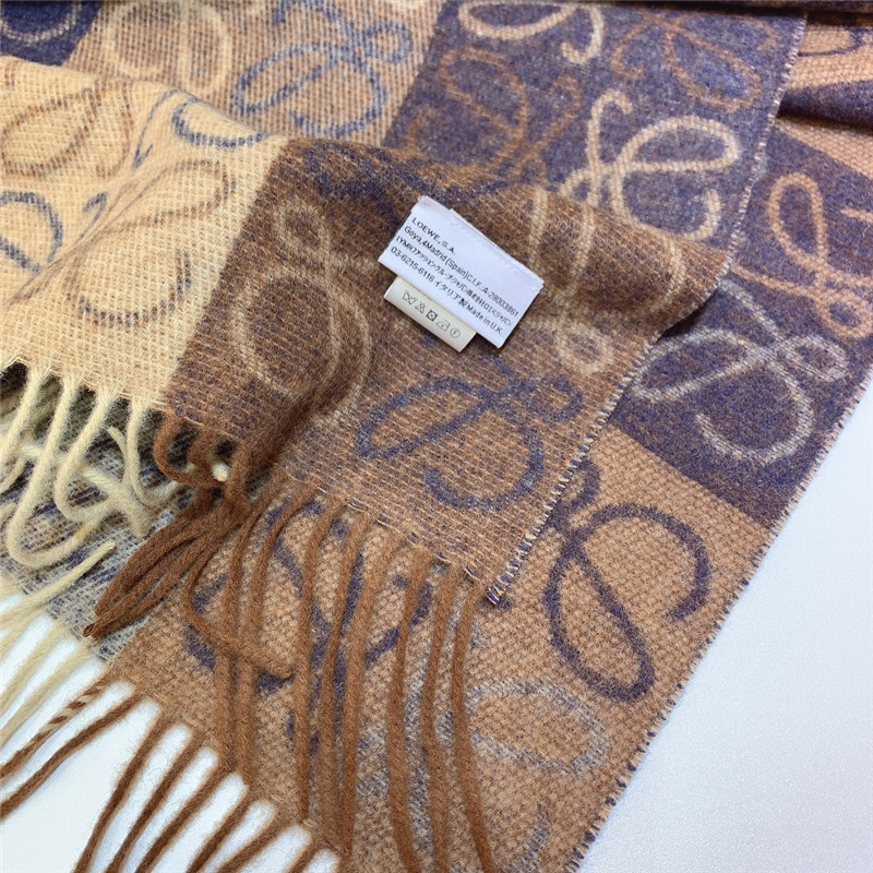 L0ew* two tone checkerboard scarf