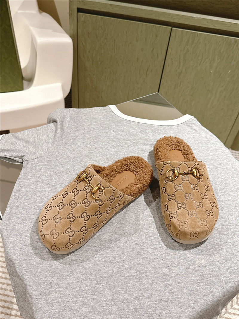 Gvc*1 wool horsebit mule in brown gg suede