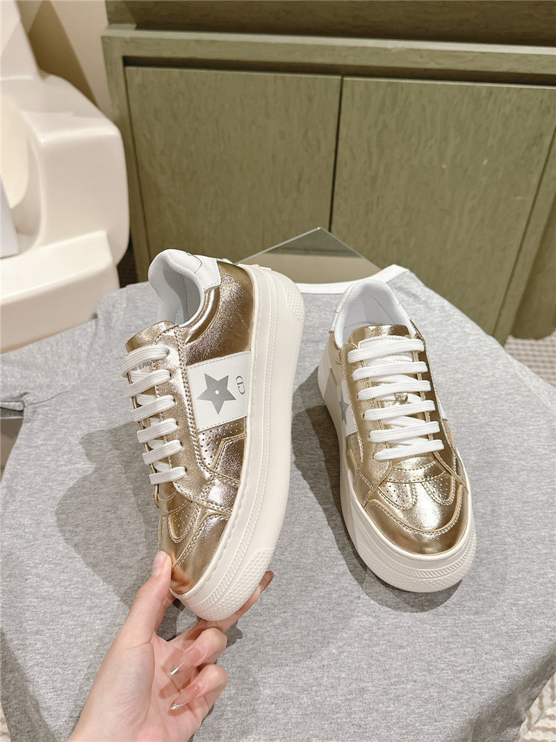 D10r gold star platform sneakers