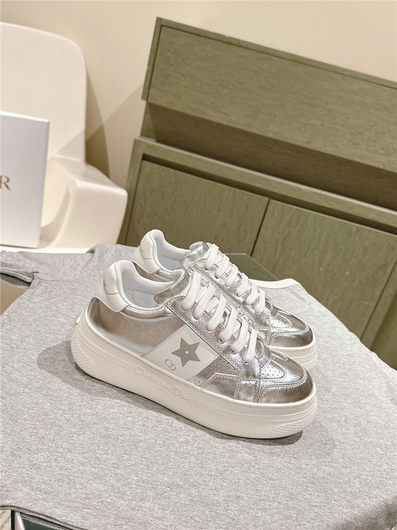 D10r silver star platform sneakers