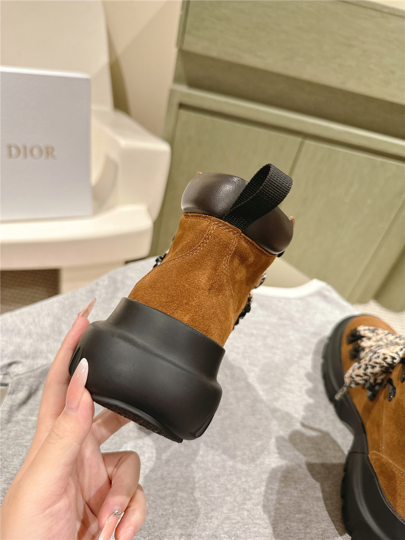 D10r lace-up high-top ankle boots brown