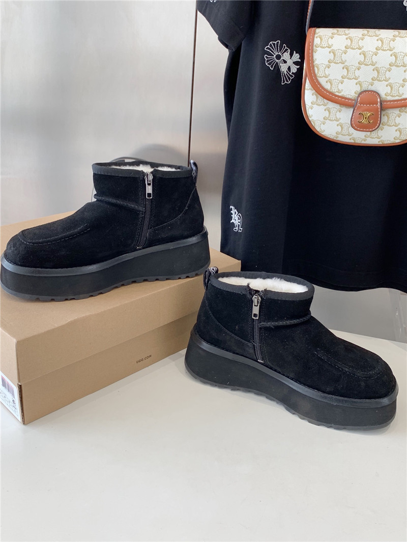 UGG Ultra Mini Platform Boots in Black
