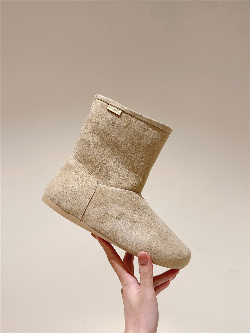L0ew* suede lago shearling boots in beige