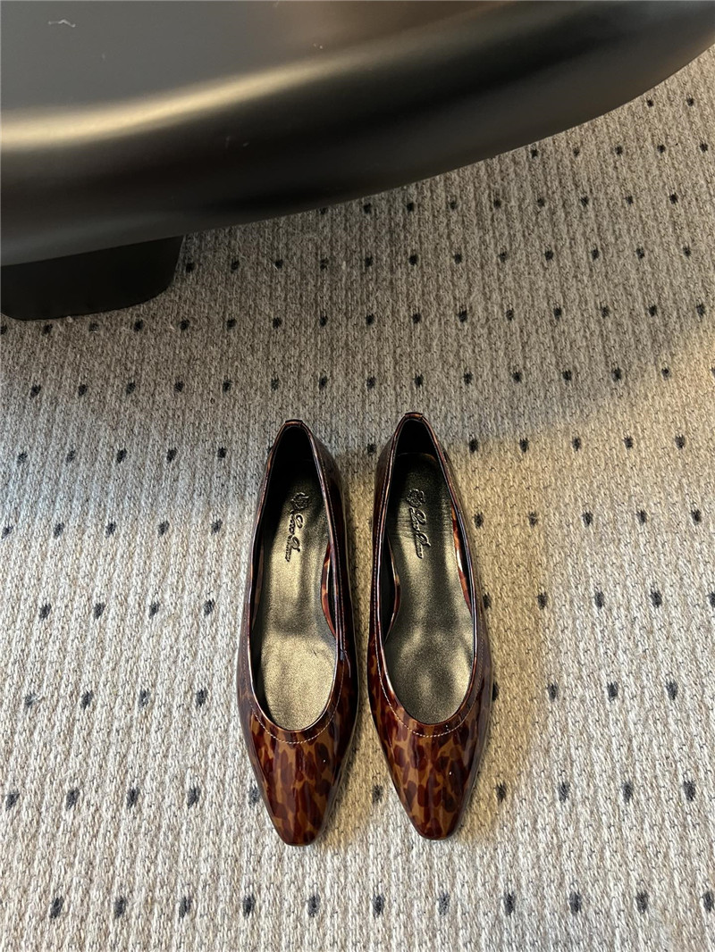 L0r0 P1ana primula ballet flat patent animalier