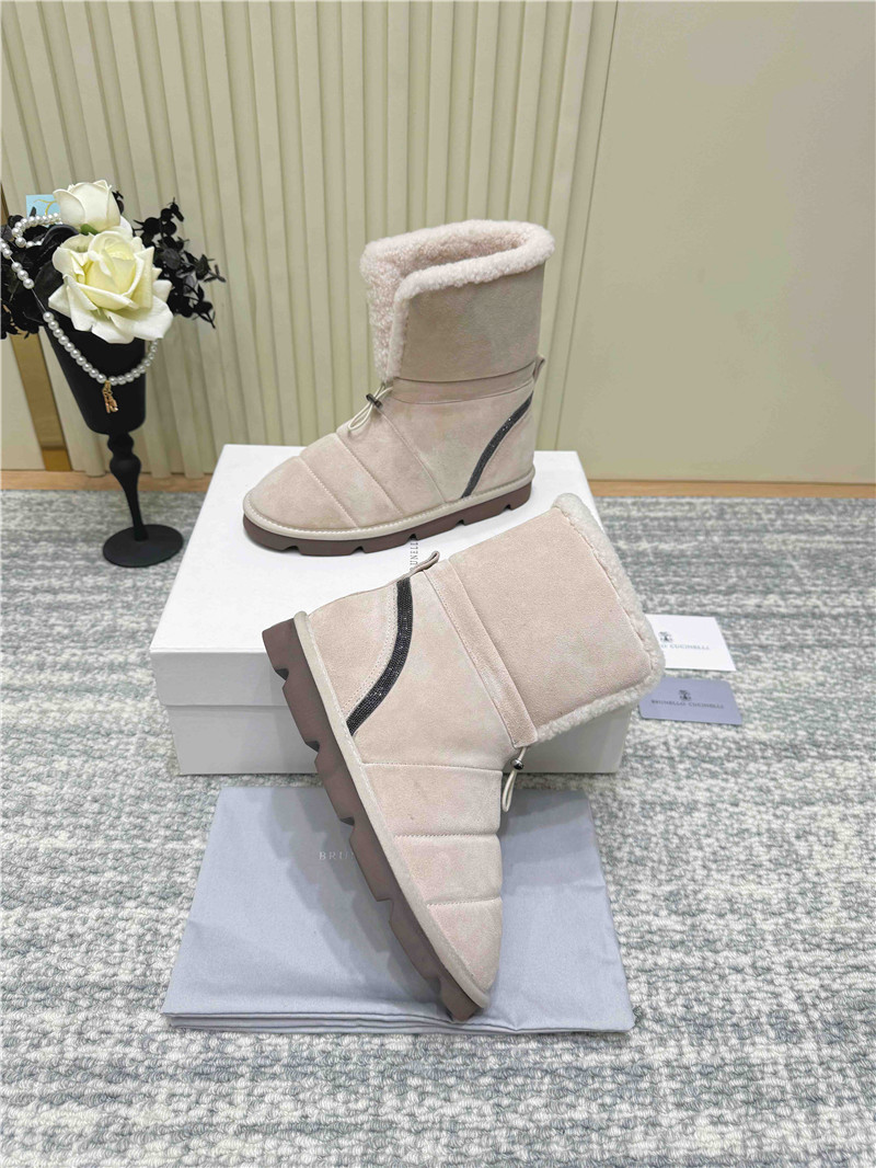 BC Beige Suede Leather Snow Boots