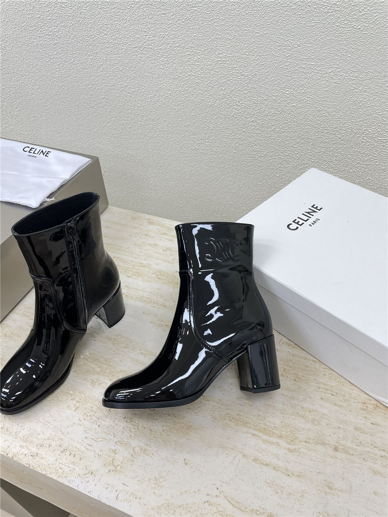 Ce1i*e triomphe zipped boots in patent calfskin
