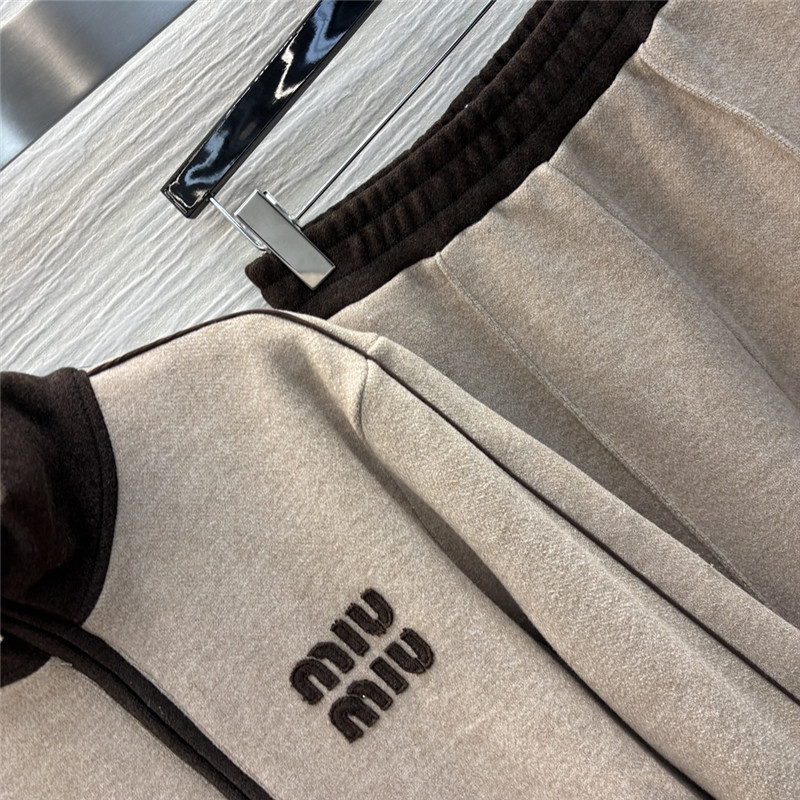 M1um1u zipper jacket + casual pants set