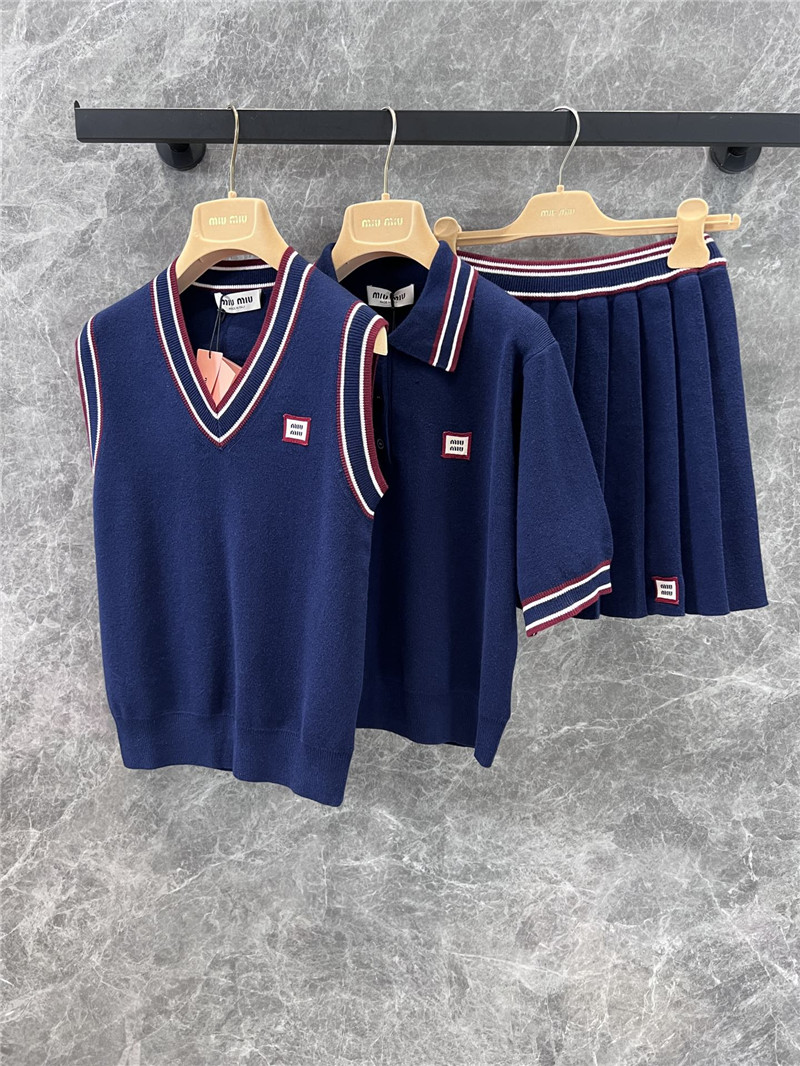 M1um1u cashmere knitted vest