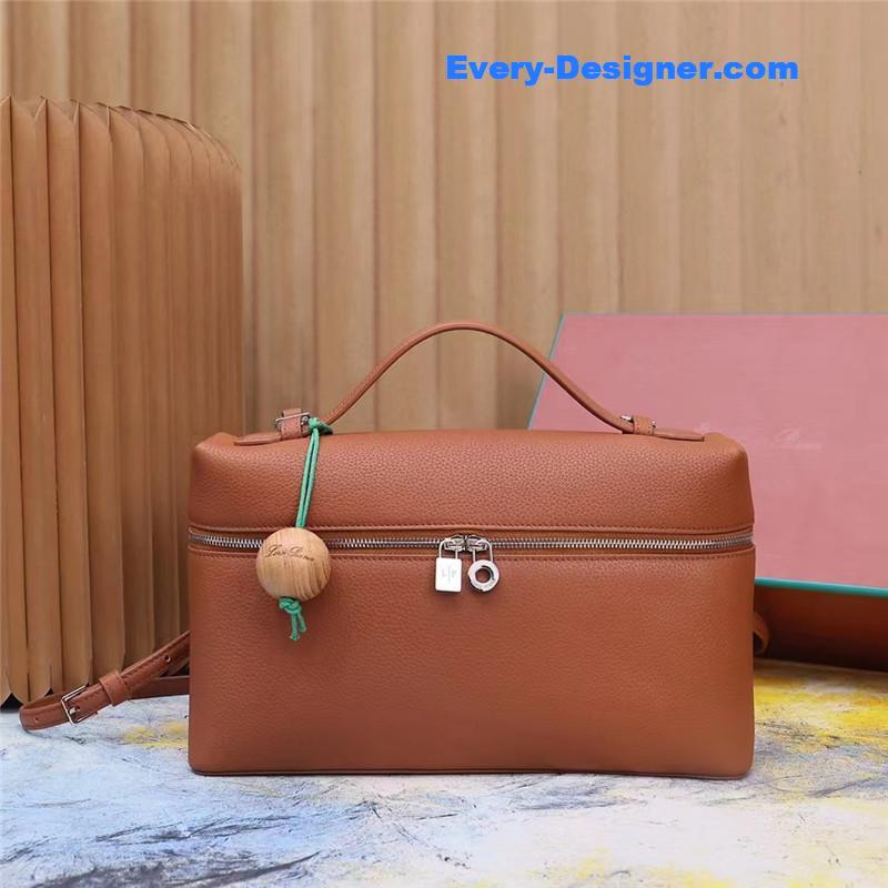 L0r0 P1ana extra pocket l19 pouch