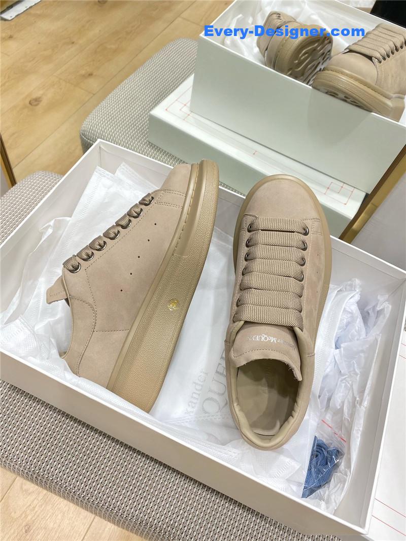 a1exa*der Mcqv*en macaron frosted sneakers