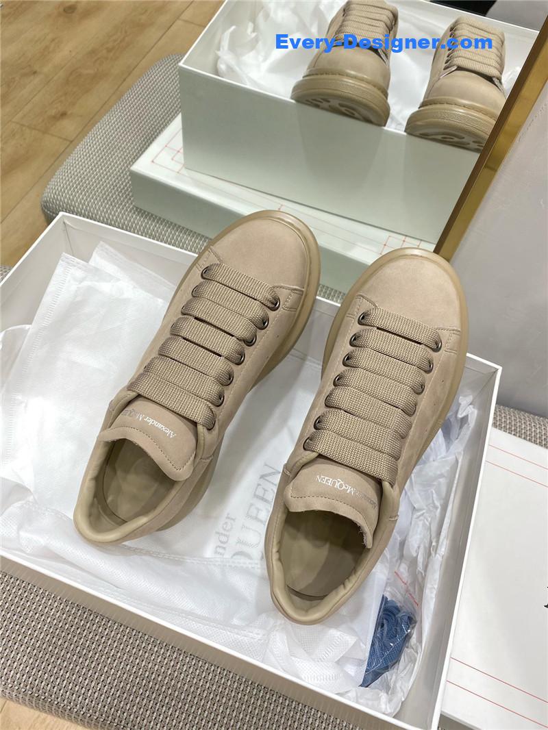 a1exa*der Mcqv*en macaron frosted sneakers