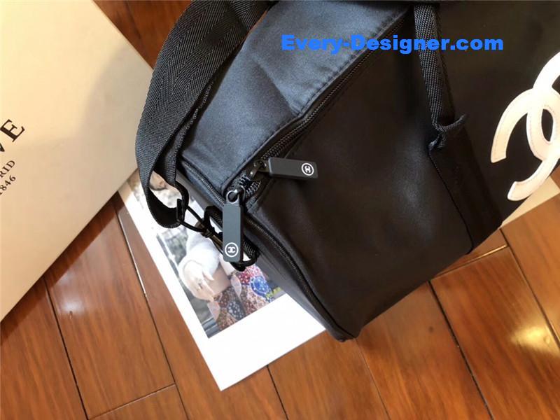 Ch**el logo luggage bag