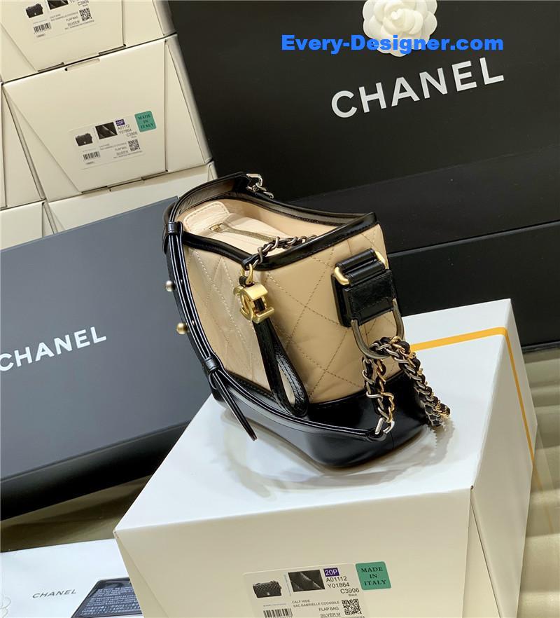 Ch**el gabrielle hobo bag small