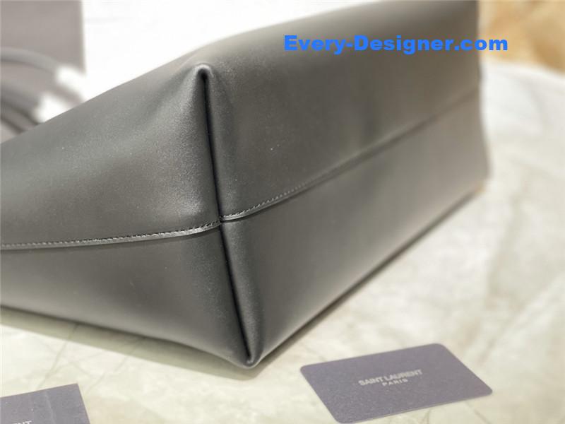 Y51 shopping tote bag